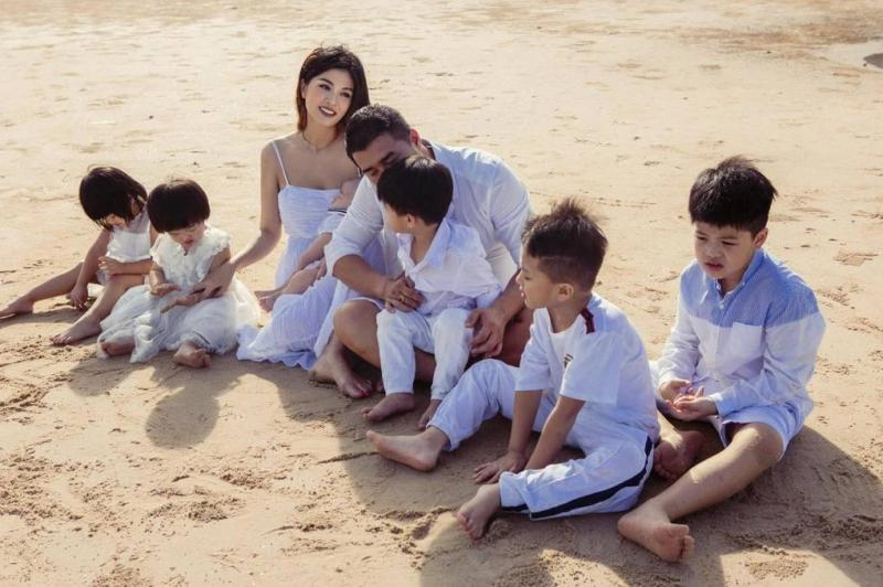 Hoa hậu đông con nhất Việt Nam 