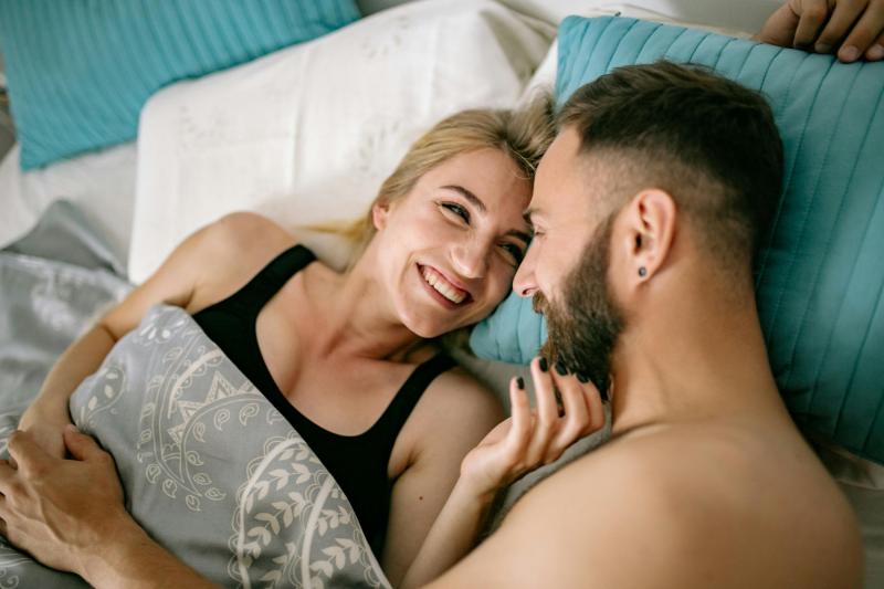 Những phản ứng kỳ lạ nhất của phụ nữ khi “lên đỉnh”- Ảnh 1.