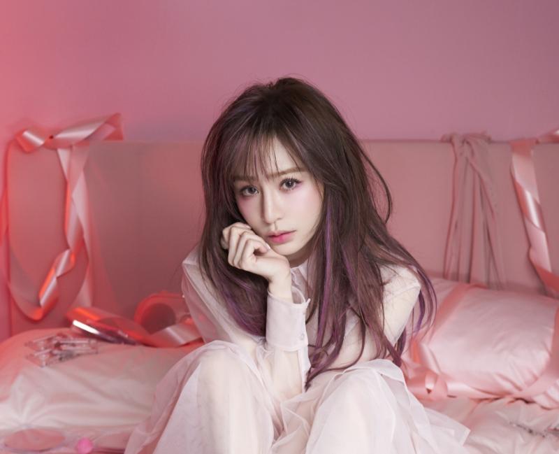 Mỹ nhân này được giới CEO công nghệ bảo vệ bằng mọi giá: Fandom giàu nhất showbiz, U45 trẻ đẹp như thiếu nữ- Ảnh 3.