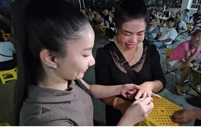 Đã rõ tin đồn cạch mặt giữa vợ Lê Dương Bảo Lâm và mẹ chồng- Ảnh 3.