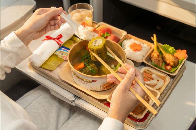 Ngày đầu xuân Bính Ngọ, những chuyến bay Vietjet mang theo lời chúc năm mới tốt lành- Ảnh 6.