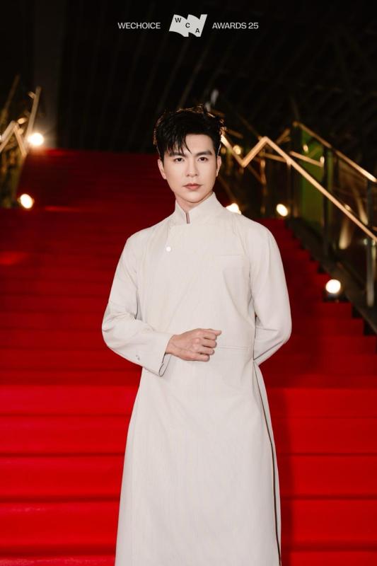 Dàn sao Mưa Đỏ khoe visual cháy khét trên thảm đỏ WeChoice Awards 2025, Steven Nguyễn chấp hết mọi cam thường- Ảnh 5.