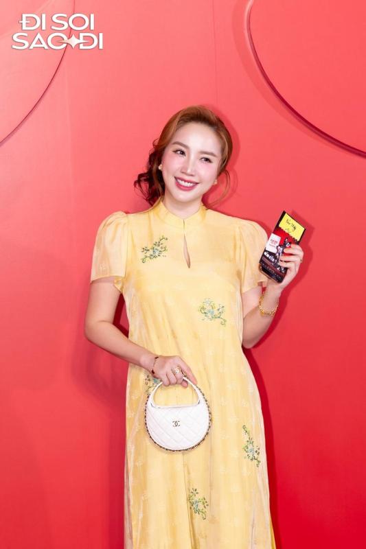 Siêu thảm đỏ Thỏ Ơi!!: Ngọc Trinh - Lan Ngọc đẹp đến phát điên, Tóc Tiên - Lyly khoe body cháy hết cỡ- Ảnh 11.