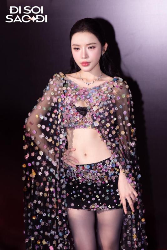 Siêu thảm đỏ Thỏ Ơi!!: Ngọc Trinh - Lan Ngọc đẹp đến phát điên, Tóc Tiên - Lyly khoe body cháy hết cỡ- Ảnh 5.