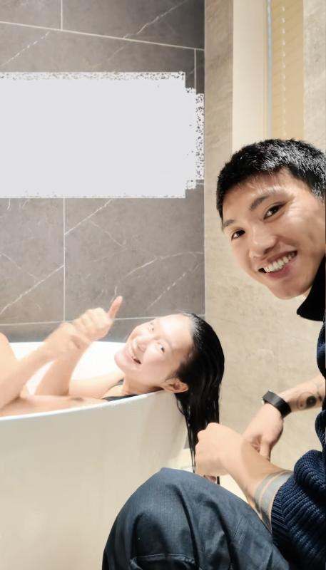 Tiểu thư Doãn Hải My khoe đi học Thạc sĩ Luật, Văn Hậu  nhiệt tình ủng hộ vợ thành 