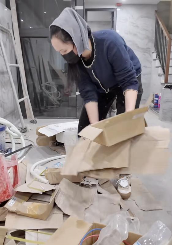 Duy Mạnh - Quỳnh Anh dọn về biệt thự phố cổ đón Tết: Thành quả sau 8 năm 