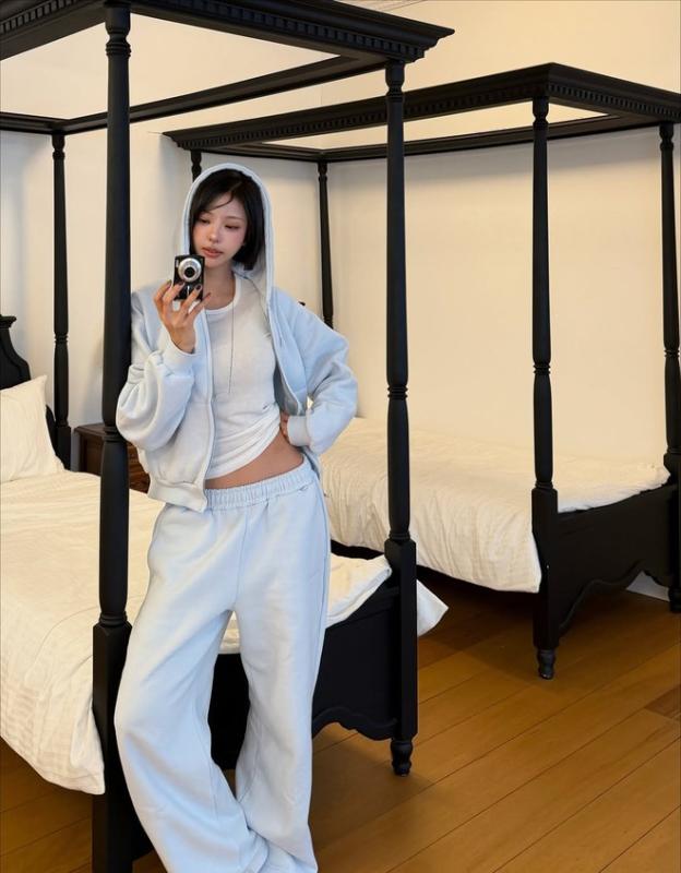 Tình tin đồn của G-Dragon chiếm sóng show hẹn hò: Mặt xinh, body nét, bảo sao hot mọi mặt trận!- Ảnh 12.