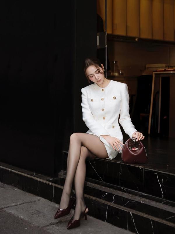 Vbiz có 4 mỹ nhân tuổi Ngọ mặc đẹp: Huyền Lizzie, Lan Ngọc có phải Top 1?- Ảnh 3.