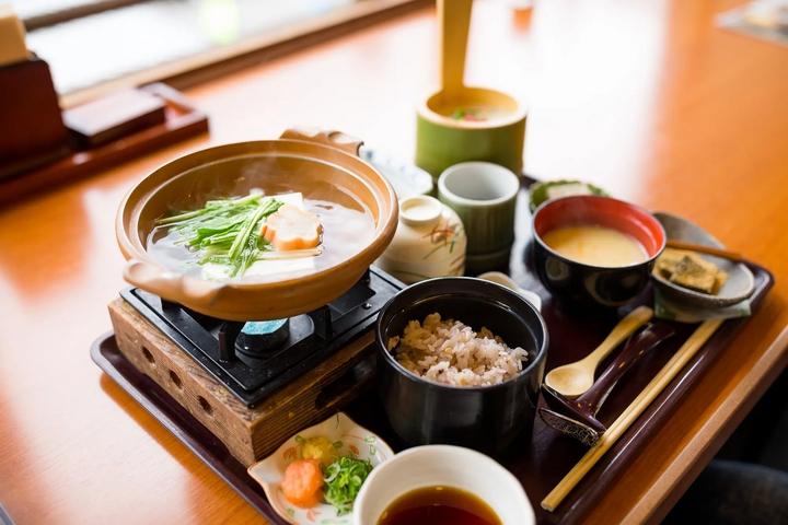 Bí quyết trường thọ của Nhật Bản được hé lộ! Chuyên gia dinh dưỡng chỉ ra 