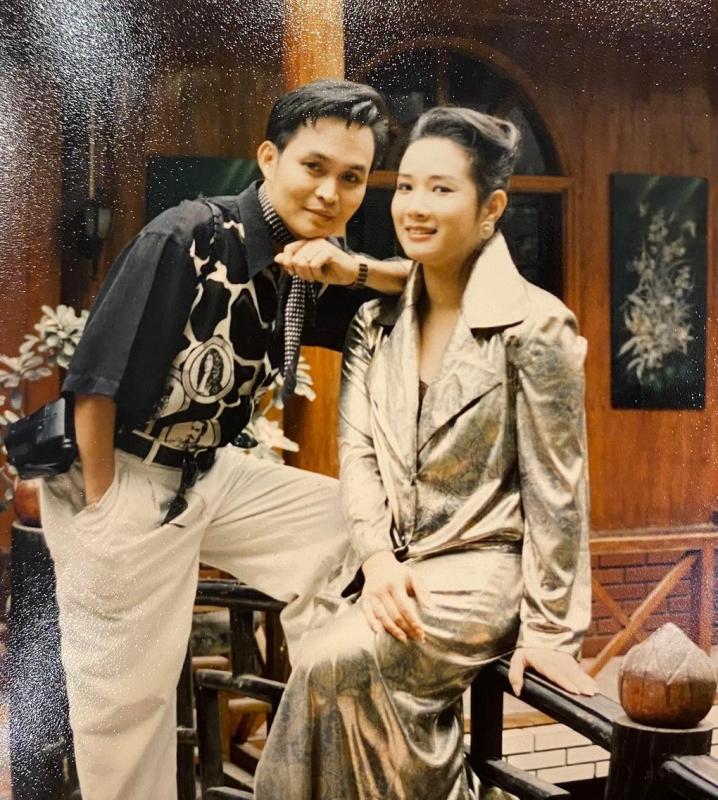 Việt Nam có cặp đôi cả đời bị đồn là vợ chồng: Nhà trai giàu bậc nhất showbiz, nhà gái bao năm vẫn đẹp hú hồn- Ảnh 1.