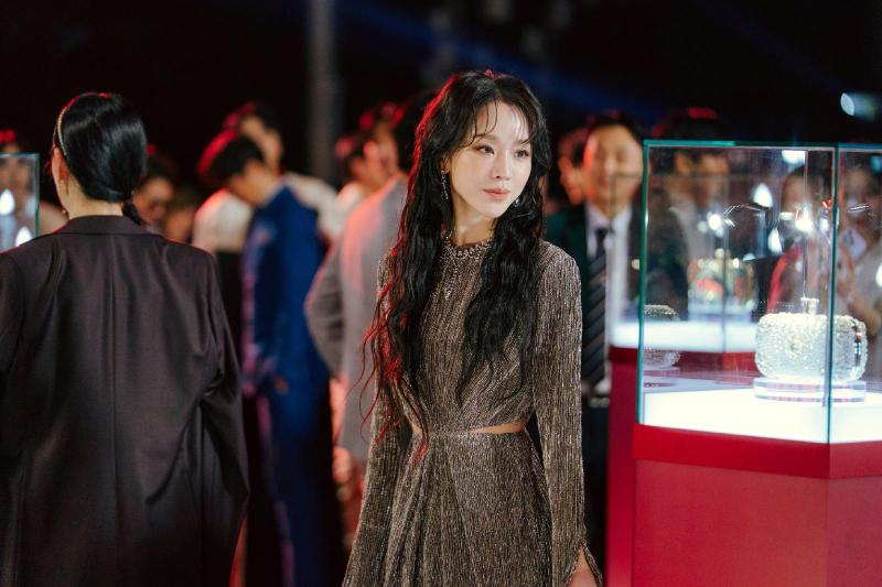 Điều khiến Sarah Kim trở thành nữ chính phim Hàn số 1 Netflix mùa Tết- Ảnh 3.