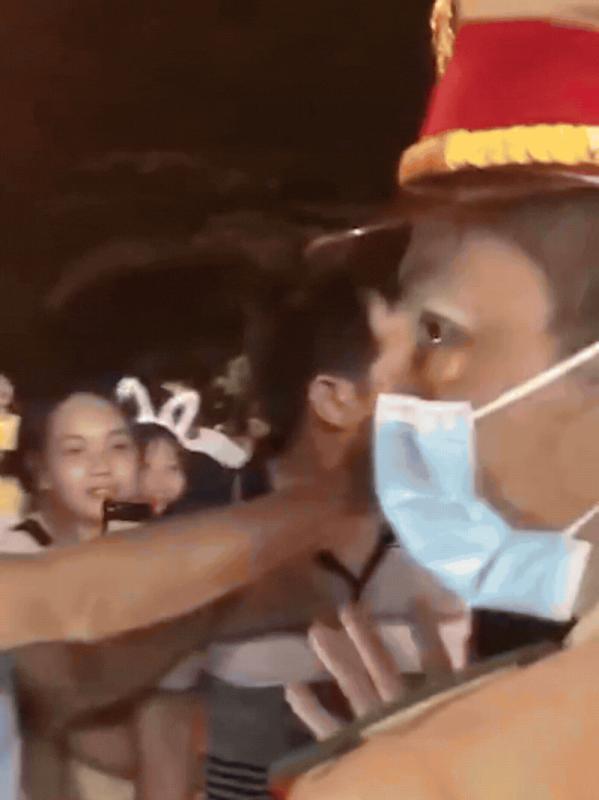Xôn xao video 