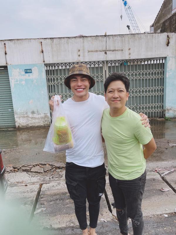 Lê Dương Bảo Lâm: 