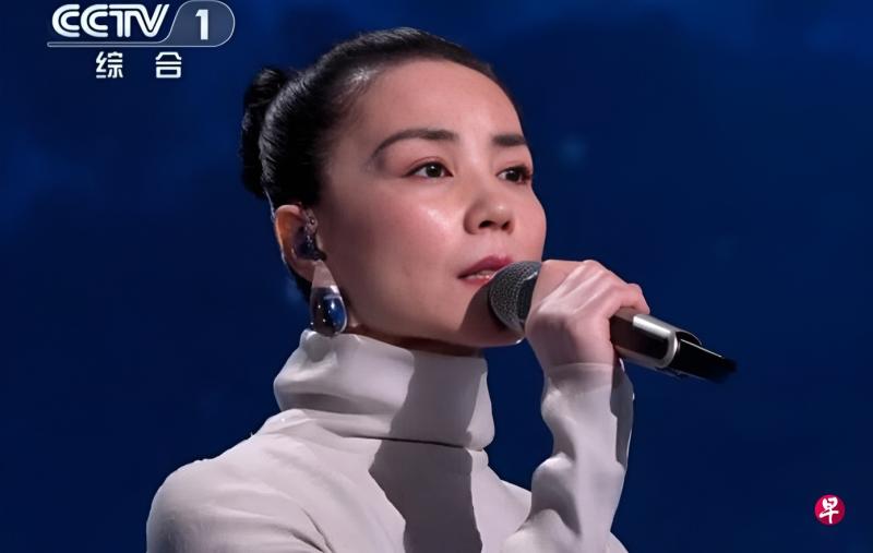 Vương Phi khiến dư luận dậy sóng- Ảnh 1.