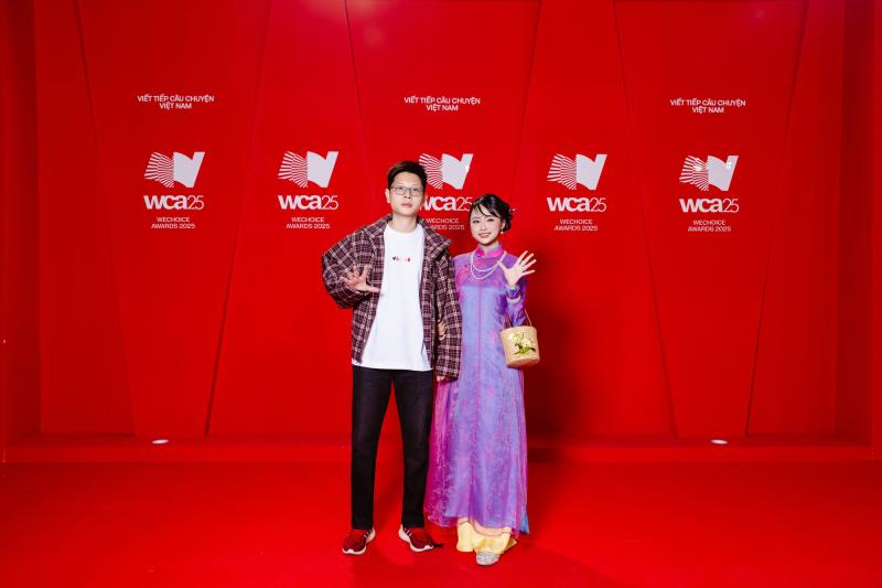 MC Phương Thảo, Minh Nghi và Mai Dora khoe sắc trên thảm đỏ WeChoice Awards 2025- Ảnh 3.