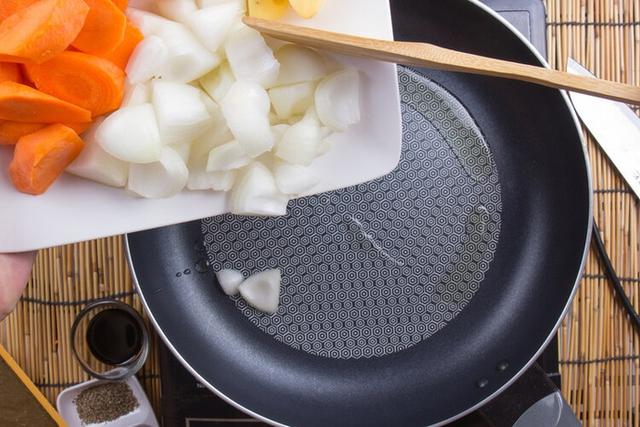 Cả 3 người trong một nhà đều mắc ung thư tuyến tụy, người mẹ khóc nức nở: "Đó là lỗi của tôi"- Ảnh 4.