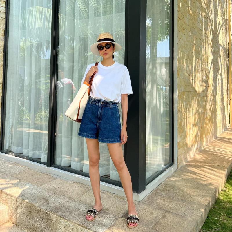 3 món đồ denim giúp Tăng Thanh Hà giữ vững phong độ mặc đẹp theo năm tháng- Ảnh 3.