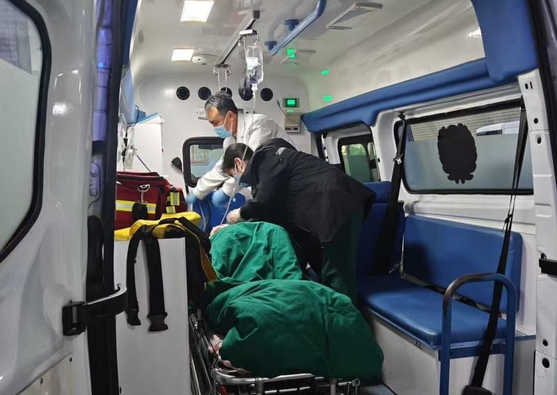 Đang khỏe mạnh bỗng qua đời vì nhồi máu não, nghe 2 việc người phụ nữ này làm sau bữa ăn ai cũng hoảng vì… quen quá- Ảnh 1.