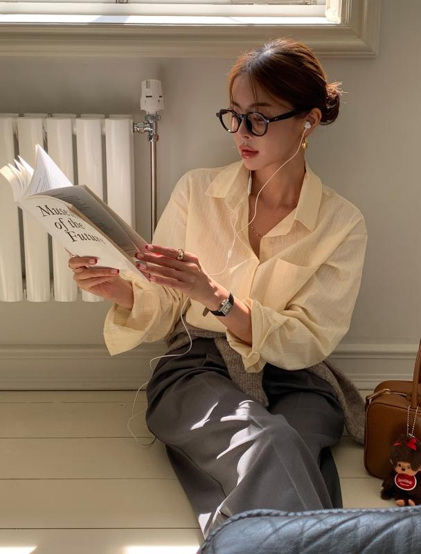 Cần nhất lúc này là cập nhật 4 xu hướng áo sơ mi xuân - hè đang hot- Ảnh 8.