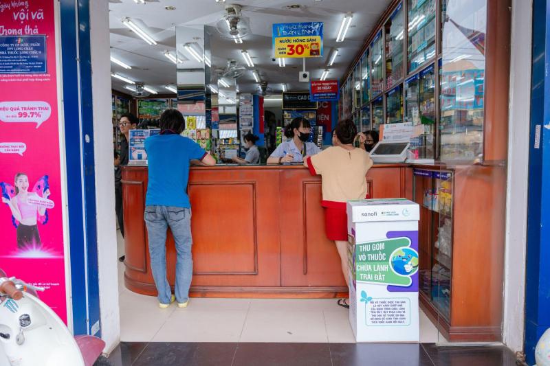 Từ vỉ thuốc bỏ đi đến môi trường xanh: Long Châu hợp lực Sanofi Việt Nam thúc đẩy thói quen sống bền vững trong cộng đồng- Ảnh 2.