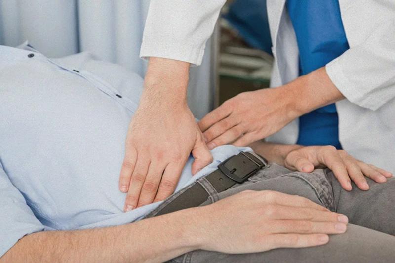 Không rượu bia, không thuốc lá, người đàn ông 44 tuổi vẫn mắc ung thư gan: Bác sĩ chỉ điểm 1 thói quen nhiều người đang chủ quan- Ảnh 1.