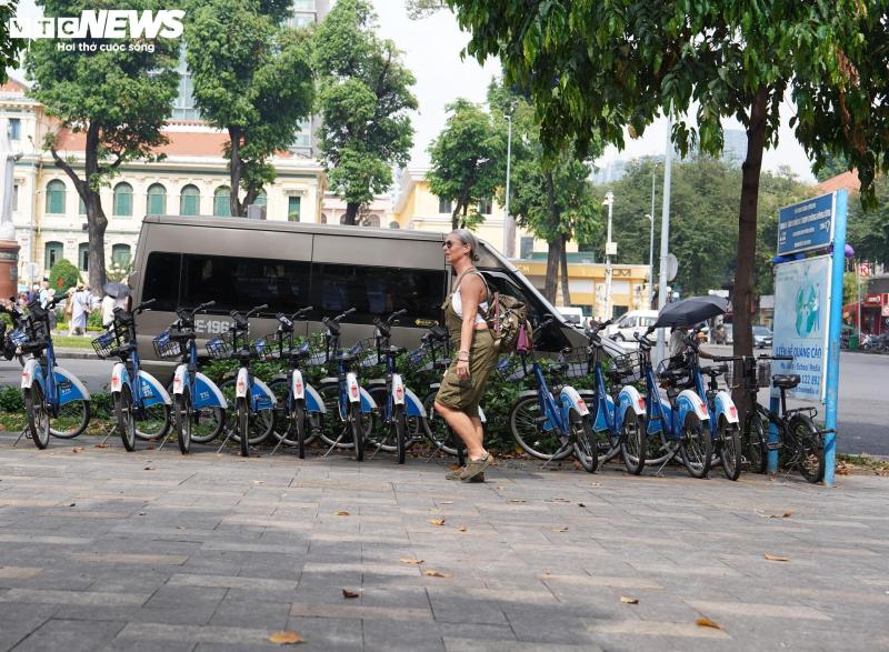 Xe đạp công cộng TP.HCM ế ẩm, du khách ngại dùng vì lý do khó tin- Ảnh 15.