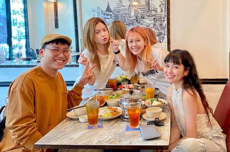 Hậu Hoàng xinh xắn tại đám cưới Mũi trưởng Long, nói 1 câu rõ thái độ vụ "đẩy thuyền" suốt 5 năm- Ảnh 7.