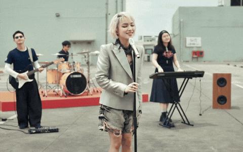"Châu Bùi hát như ngậm gì trong miệng"- Ảnh 1.