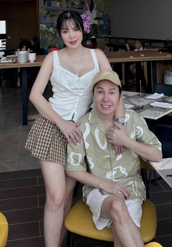 Nam NSƯT cưới nữ đại gia có 3 con riêng, sở hữu biệt thự 200 tỷ: "Anh mong nắm tay em thật chặt"- Ảnh 2.