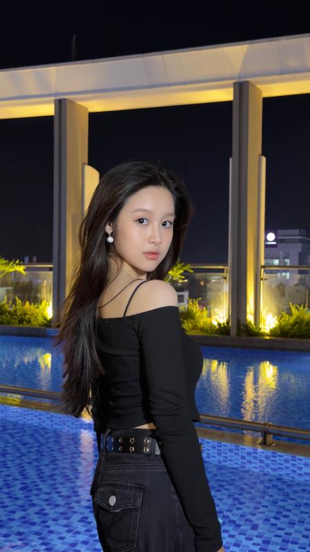 Nữ diễn viên hot trong Bóng Ma Hạnh Phúc thông báo tin vui- Ảnh 7.
