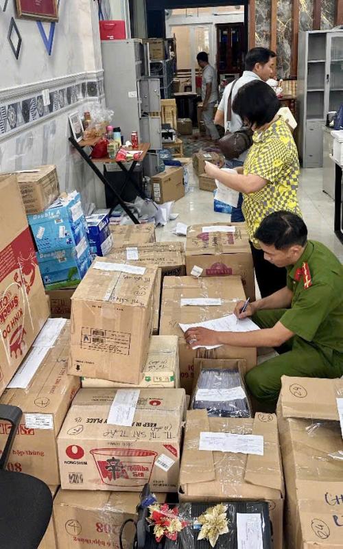 Bắt Lê Thị Thuỳ Trang SN 1977, thu hơn 50.000 USD, gần 2 tỷ đồng, hàng chục sổ đỏ- Ảnh 3.