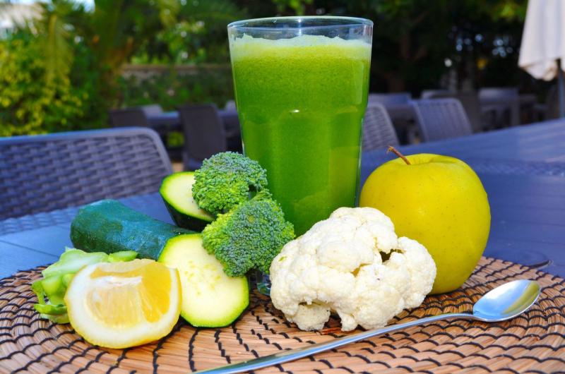 Lời khuyên của chuyên gia đến những người thích ăn bông cải xanh: 2 thứ này chống ung thư gấp 100 phần bông, toàn bị bỏ - Ảnh 3.