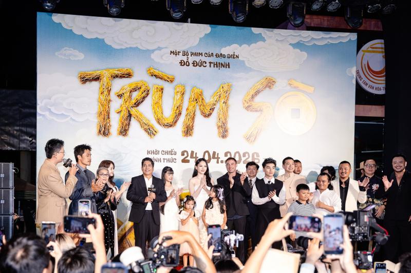Thảm đỏ HOT nhất hôm nay: Tam Triều Dâng - Mie đẹp lấn át cả Hoa hậu, tiểu thư 7000 tỷ xinh sang đỉnh nóc- Ảnh 1.