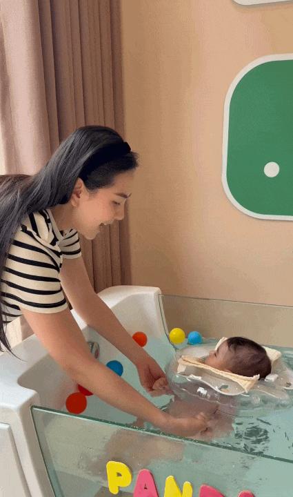 Bé Panda tròn 1 tuổi: Tiệc thôi nôi tổ chức tại dinh thự hoành tráng, màn "chốt mic" của quý tử nhà nữ MC gây sốt - Ảnh 14.