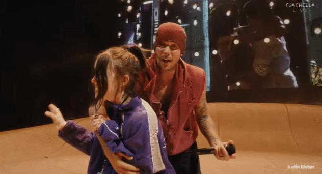 Không cần tranh cãi Hailey hay Billie Eilish xứng đáng hơn, bởi tại Coachella có một Justin Bieber đã được chữa lành! - Ảnh 2.