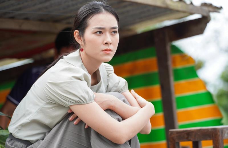 Mỹ nhân Việt duy nhất có phim thắng 100%: Nhan sắc đẹp tựa ngọc quý, diễn đỉnh còn có vía thần tài- Ảnh 3.