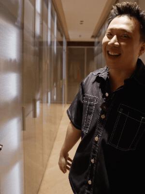 Trấn Thành khoe nhà mới: Nội thất sang xịn, riêng phòng tắm khiến netizen trầm trồ "hóa ra đây là cách người giàu xài tiền"- Ảnh 1.