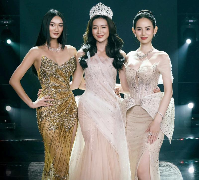Trần đời chưa thấy Hoa hậu Việt nào kém sắc thế này: Sợ nhất nụ cười nhếch mép, trông đểu giả vô cùng- Ảnh 1.