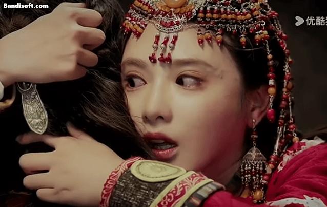 Nhìn mỹ nhân này mới hiểu sách giáo khoa diễn xuất là gì: Đôi mắt chứa ngàn nỗi đau, đố ai xem không buồn- Ảnh 2.