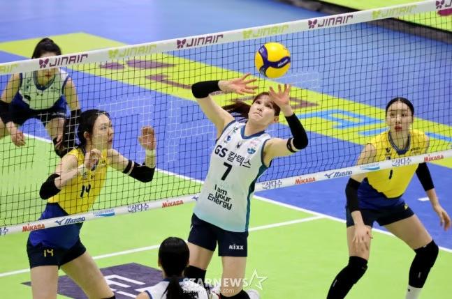 Nữ thần bóng chuyền bị loại khỏi đội tuyển Quốc gia vì bê bối say rượu lái xe- Ảnh 2.