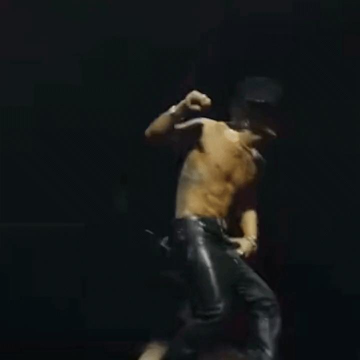 GD và TAEYANG: "Tôi nhảy hộ bạn còn bạn gánh quần áo giúp tôi nhé"- Ảnh 2.