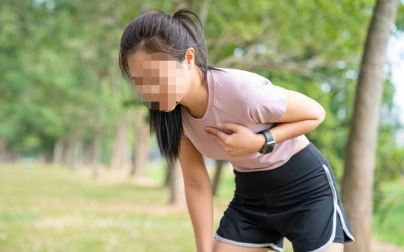 Cô gái 24 tuổi đau ngực, khó thở kéo dài vì mặc áo lót sai cách, nhiều chị em cũng mắc sai lầm tương tự- Ảnh 1.