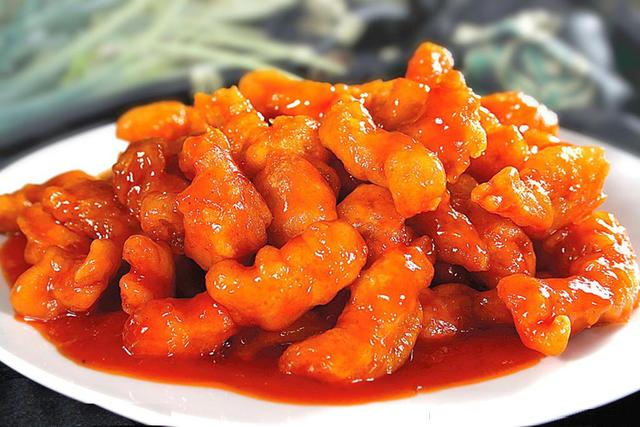 Ngày nào cũng ăn trứng xào cà chua kiểu này, 2 ông cháu cùng mắc tiểu đường: Bác sĩ cảnh báo 3 món quen thuộc dễ đẩy đường huyết tăng vọt- Ảnh 3.
