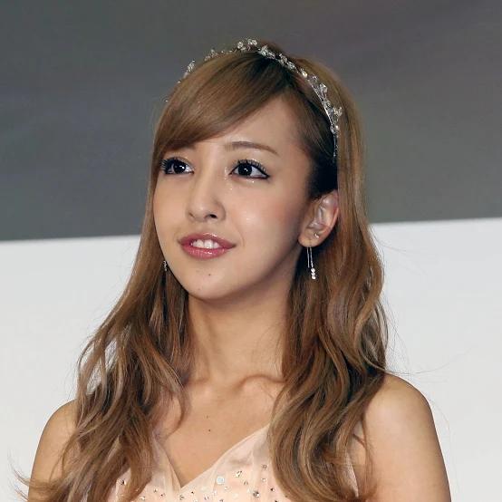 Ngắm nhan sắc này yêu đời biết bao: Mỹ nhân nổi loạn khiến showbiz phải đổi luật, visual 20 năm chưa từng lỗi thời- Ảnh 3.