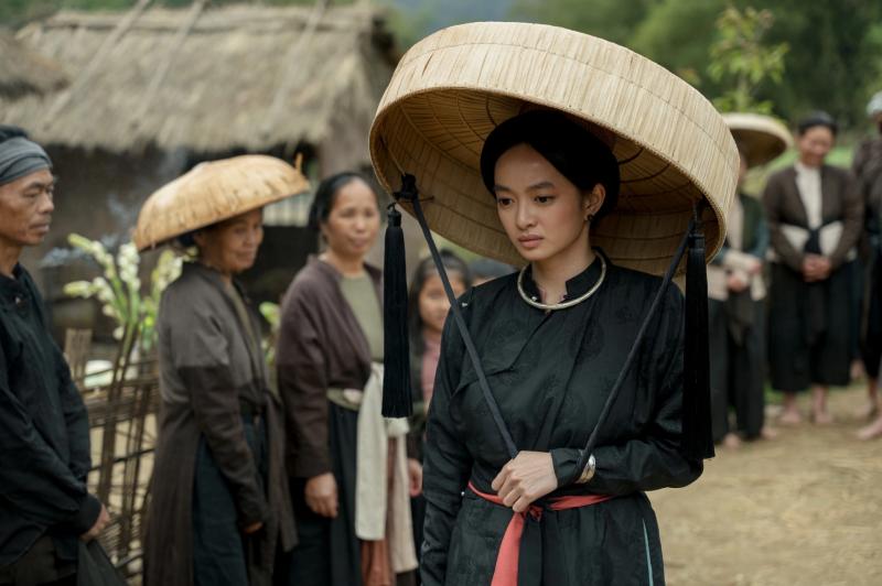 Ông trời ưu ái mỹ nhân Việt này quá rồi: Đến nốt ruồi cũng đẹp sang phú quý, visual cao cấp chấp mọi tạo hình- Ảnh 8.