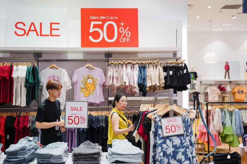 Sổ tay ăn chơi dịp lễ 30/4 – 1/5: Oanh tạc 100+ gian hàng ưu đãi khủng tại The Big Crescent Sale - Ảnh 2.
