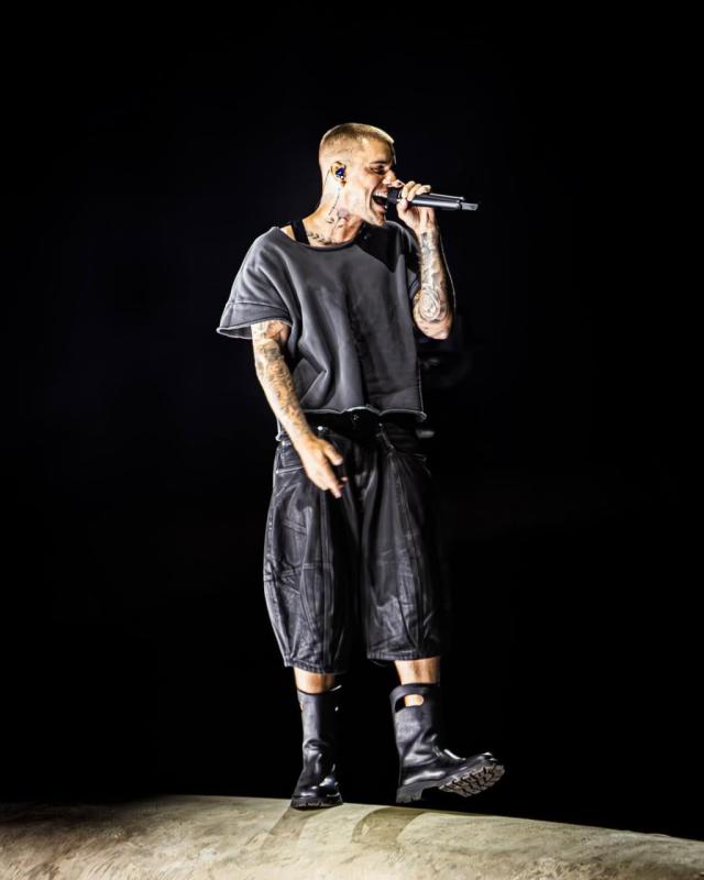 131 triệu lượt xem Justin Bieber hát karaoke ở Coachella, gần 30 năm chưa ai làm được điều này- Ảnh 2.