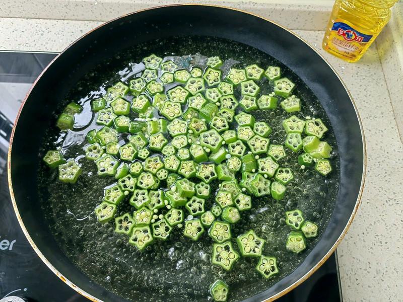 Quên 1 việc khi ăn rau bina, người đàn ông trả giá đắt bằng chạy thận suốt đời - Ảnh 3.