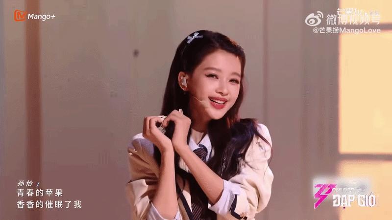 Xếp hạng thí sinh hot nhất Đạp Gió 2026: Trang Pháp “phi mã” quá đỉnh, hạng 1 bị ghét mà vẫn nổi tiếng- Ảnh 13.