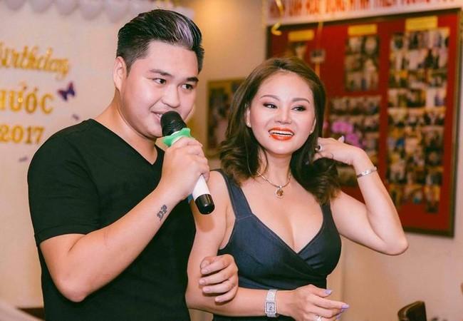 Nam ca sĩ lấy mẹ đơn thân nhận mình và cha ruột là huyền thoại: "Dù ghét cũng không thể phủ nhận"- Ảnh 2.